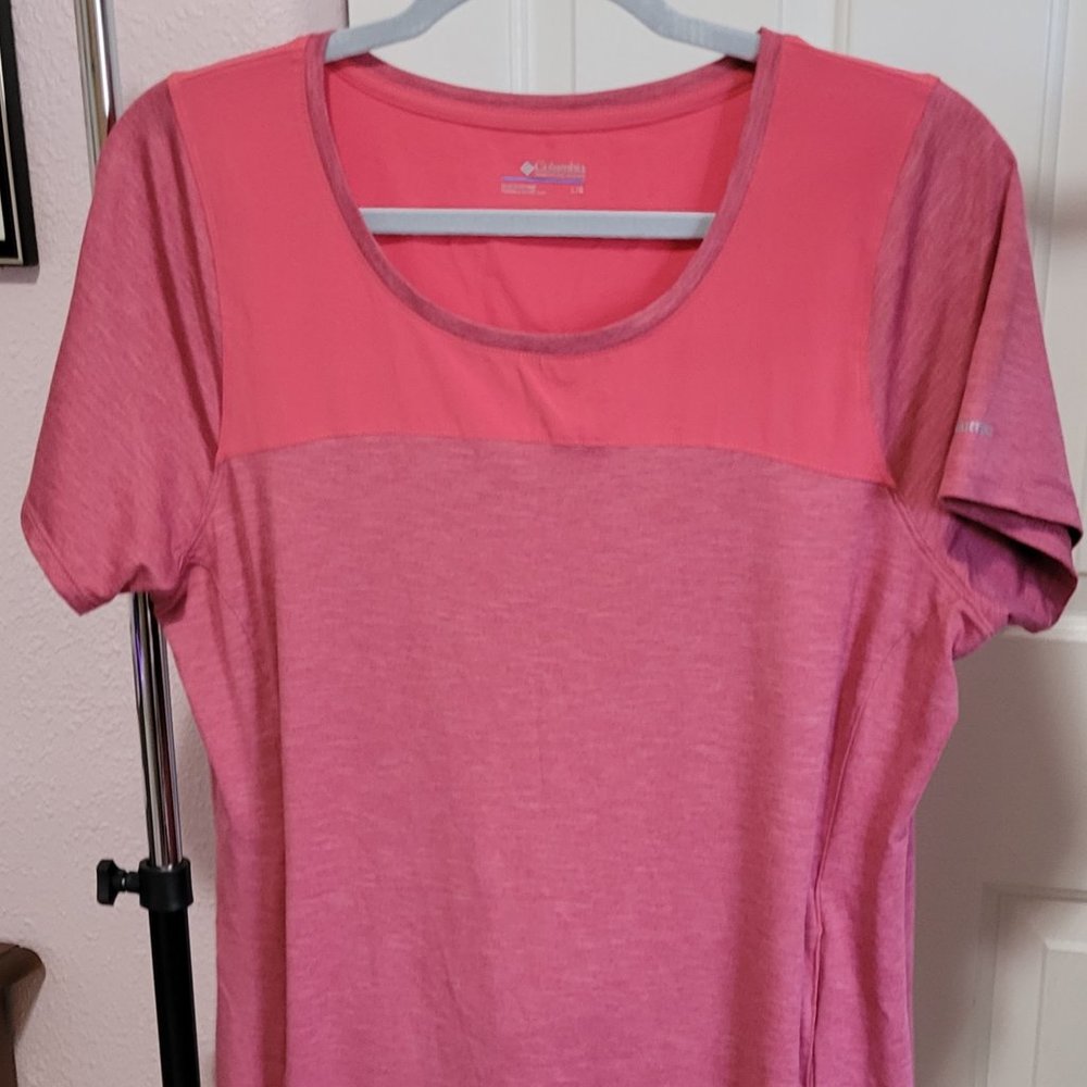 Columbia Sportswear Women's Dress w/UV Protection (Size L)